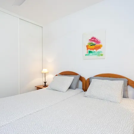 Close To Playa Vistas With Pool And Parking Appartement Los Cristianos (Tenerife)